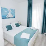 Luxury Teuta With Heated Saltwater Pool Затон