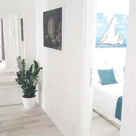 Luxury Teuta With Heated Saltwater Pool فيلة *