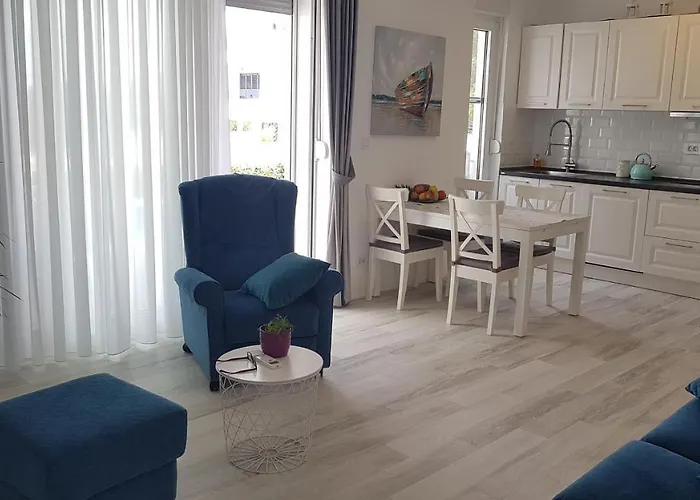 Luxury Teuta With Heated Saltwater Pool *