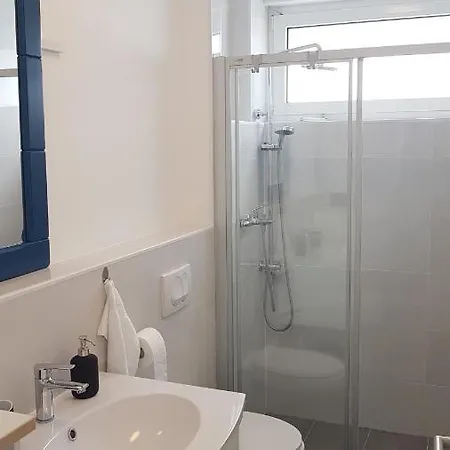 Luxury Teuta With Heated Pool Villa