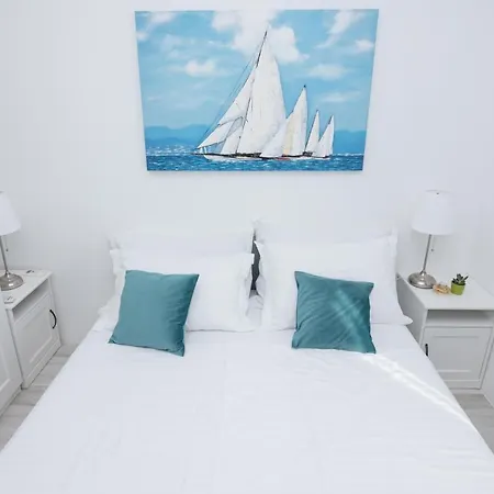 别墅 Luxury Teuta With Heated Saltwater Pool 扎顿