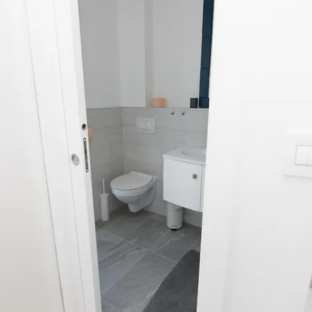 Villa Luxury Teuta With Heated Pool *